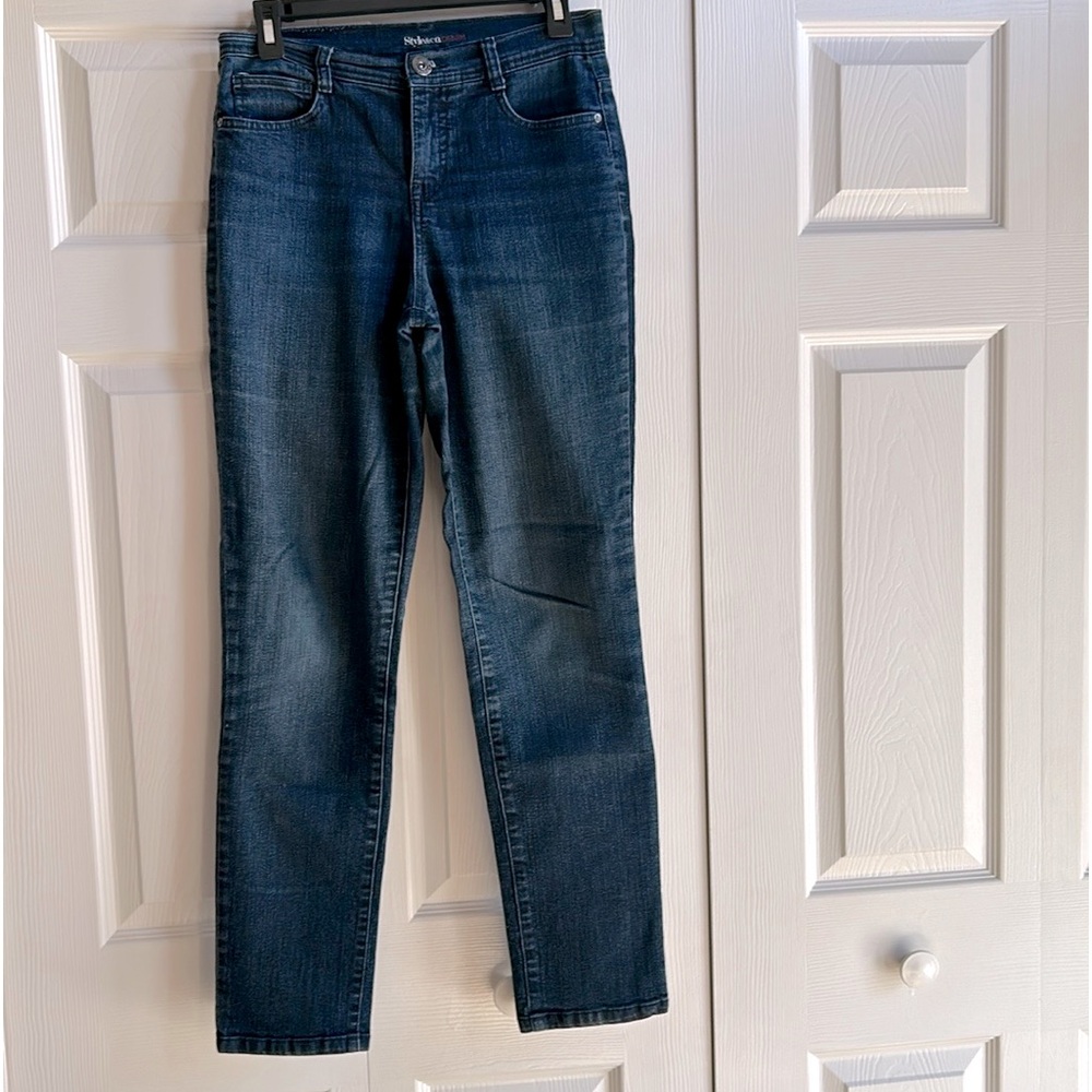 Style&co Tummy Control Slim Leg Jeans